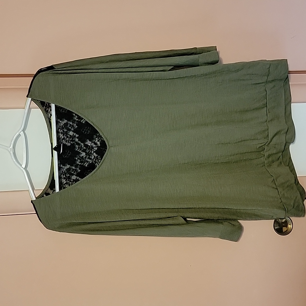 Torrid Size 2 Olive green shirt
